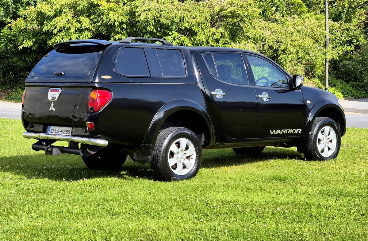 2010 MITSUBISHI L200 CREWCAB - Image 4