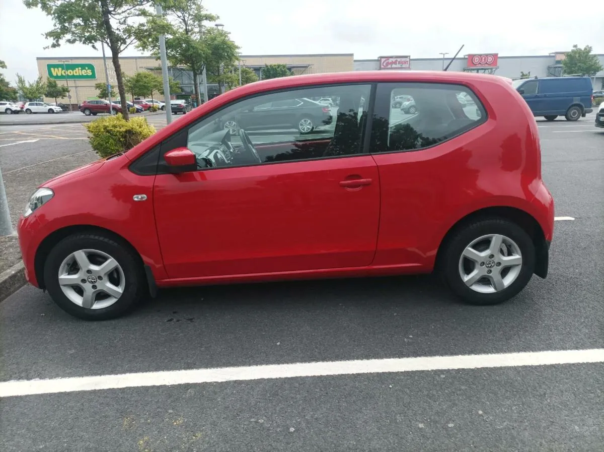 VW Up - Image 3