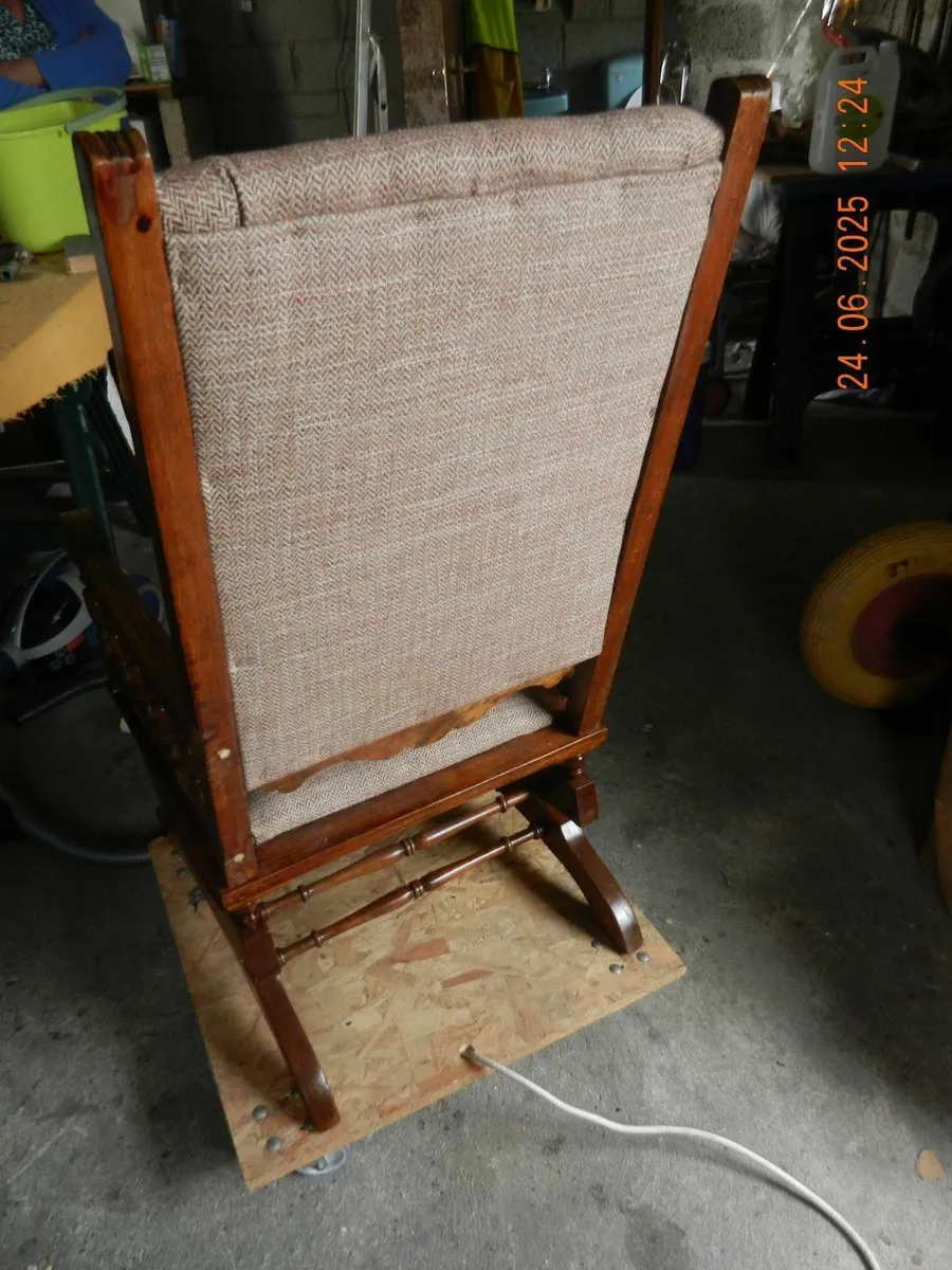 antique rocking chair - Image 4
