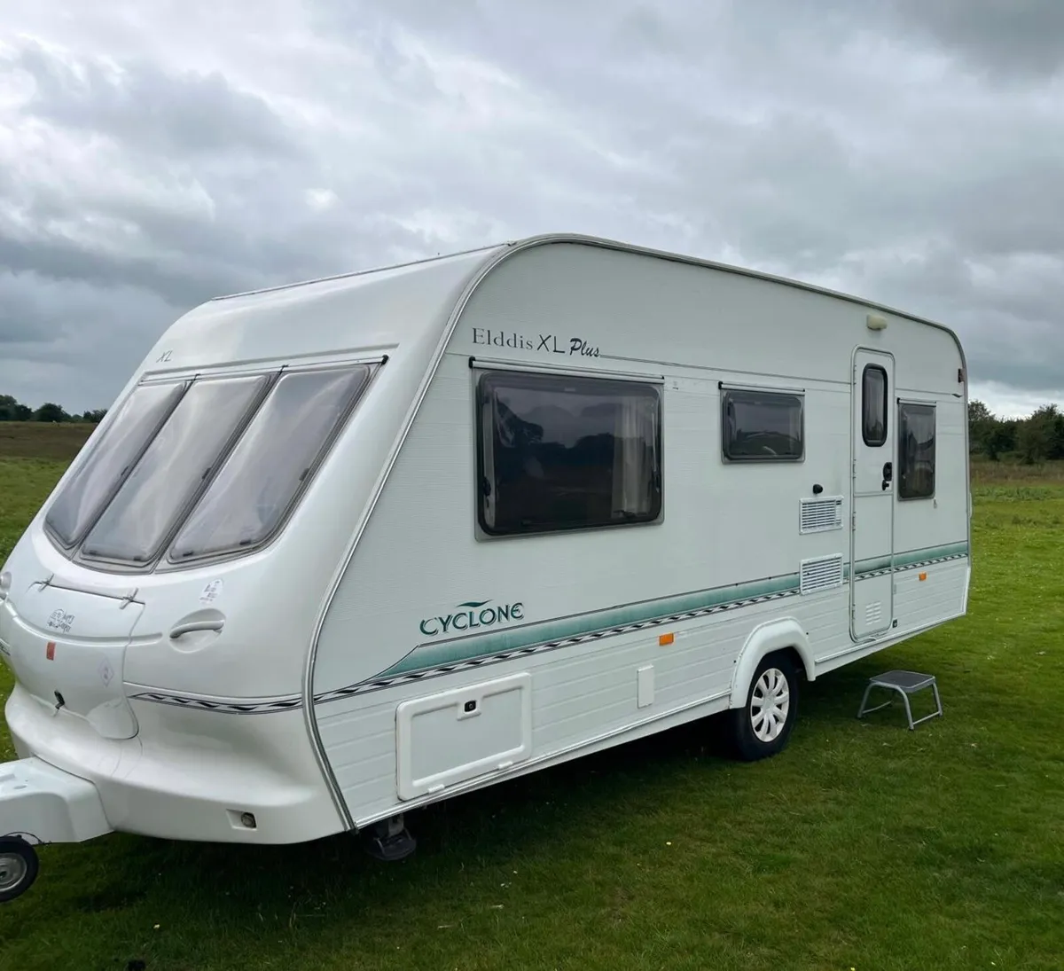 Eldiss 5/6 berth with Awning - Image 1