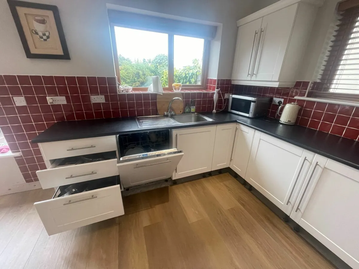 Kitchen - Image 2