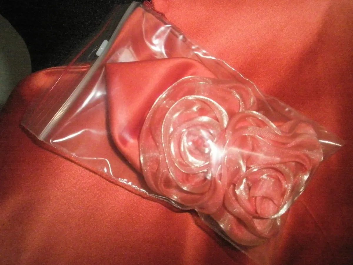 Satin look dress with rhinestones decoration - Image 3