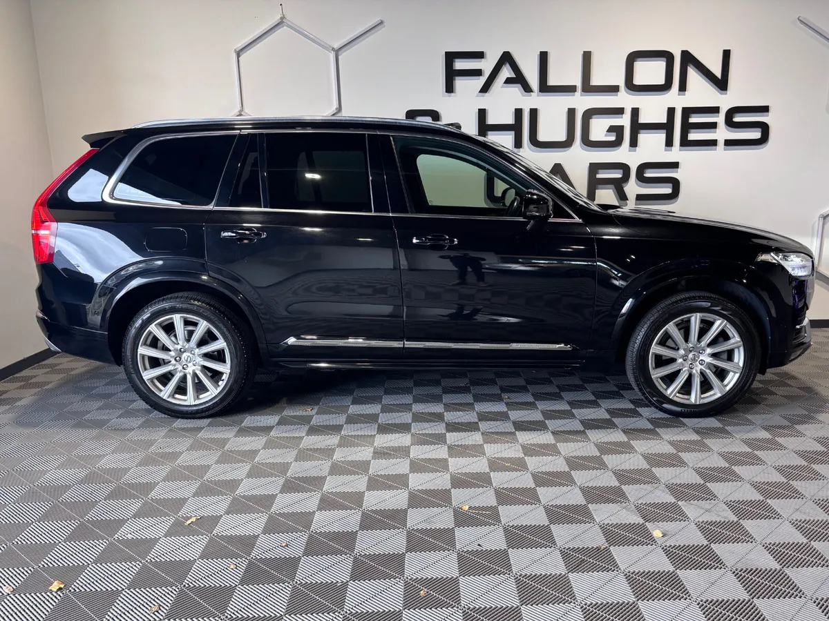 VOLVO XC90 D4 FWD INSCRIPTION GT / 7 SEATER / - Image 4