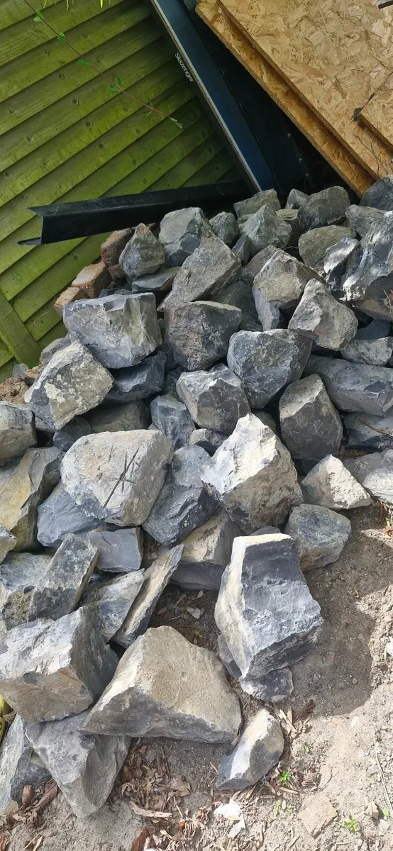 Limestone blocks - Image 3
