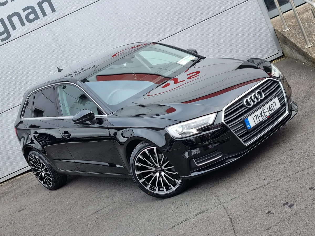 2017 Audi A3 1.6 Diesel Automatic, 18" Alloys - Image 3