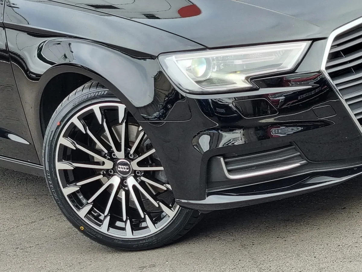 2017 Audi A3 1.6 Diesel Automatic, 18" Alloys - Image 4