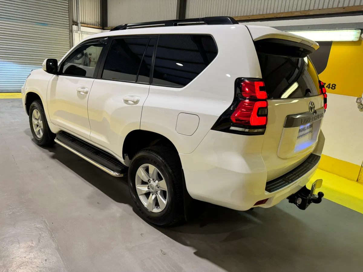 2022 Toyota Land Cruiser LWB 2.8 AUTO 204ps NO VAT - Image 3