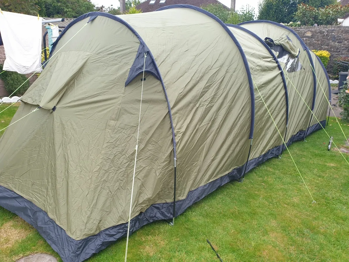8 man Tent - Image 1