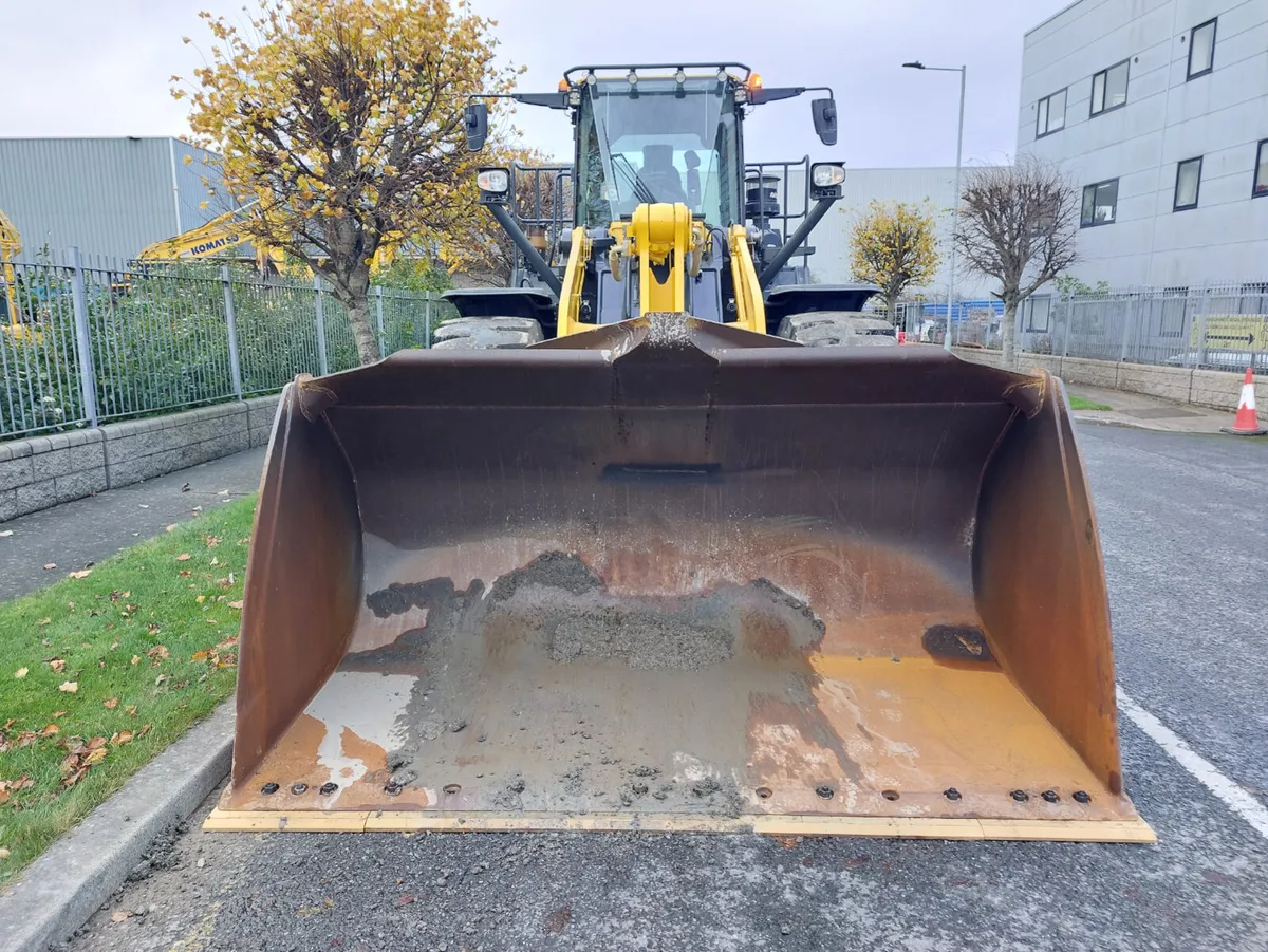 Komatsu WA480-8 - Image 4