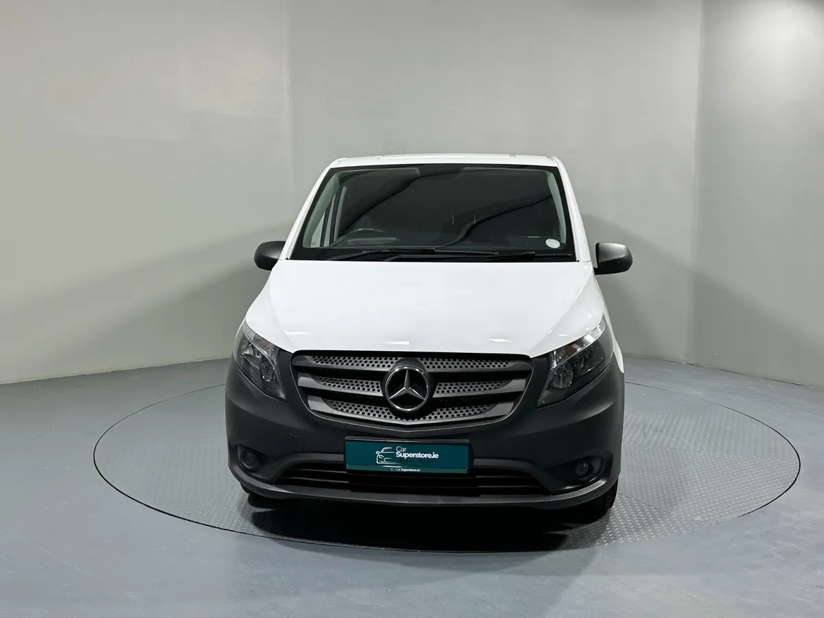 Mercedes-Benz Vito Twin Sliding Doors RWD 222 - Image 2