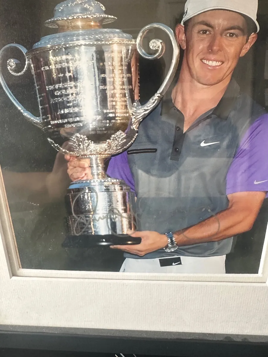 Picture& Black frame signed Rory McIlory golfer - Image 1
