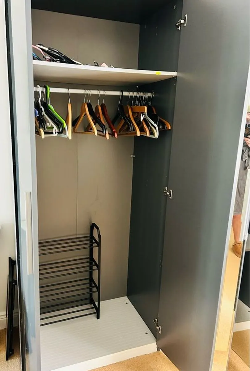 Large wardrobe in great condition - Image 4