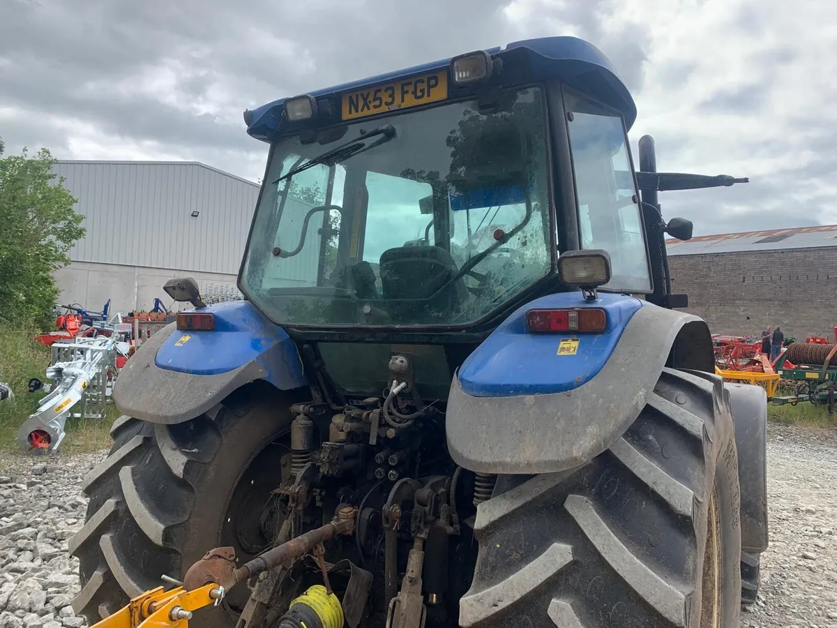 NEW HOLLAND TM140 - Image 4