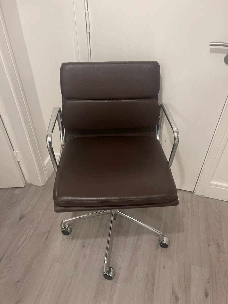Eames EA217 Office Chair - Image 2
