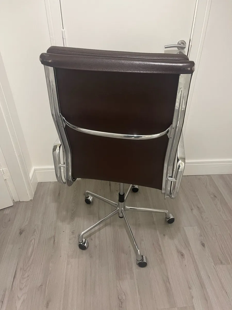 Office Chair - Image 4