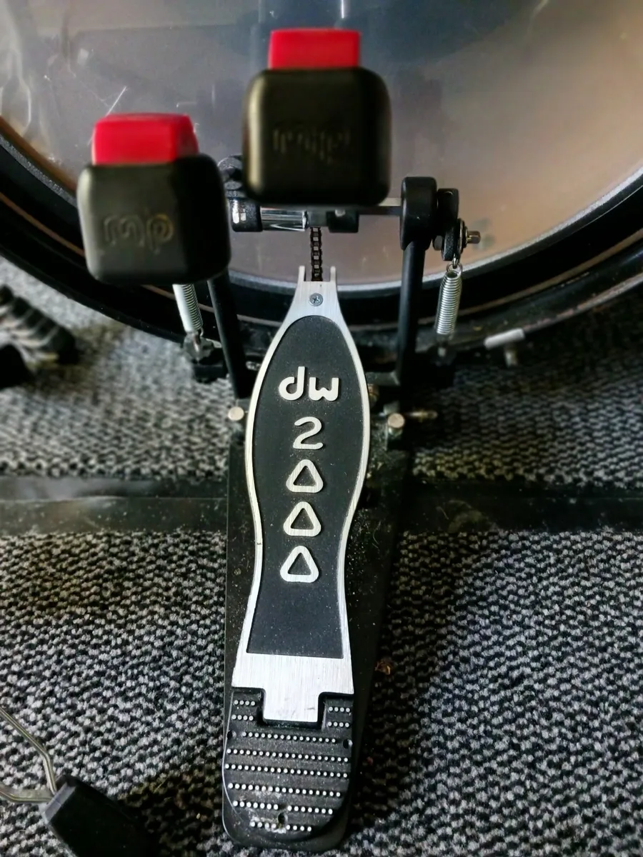 Double kick pedal - Image 1