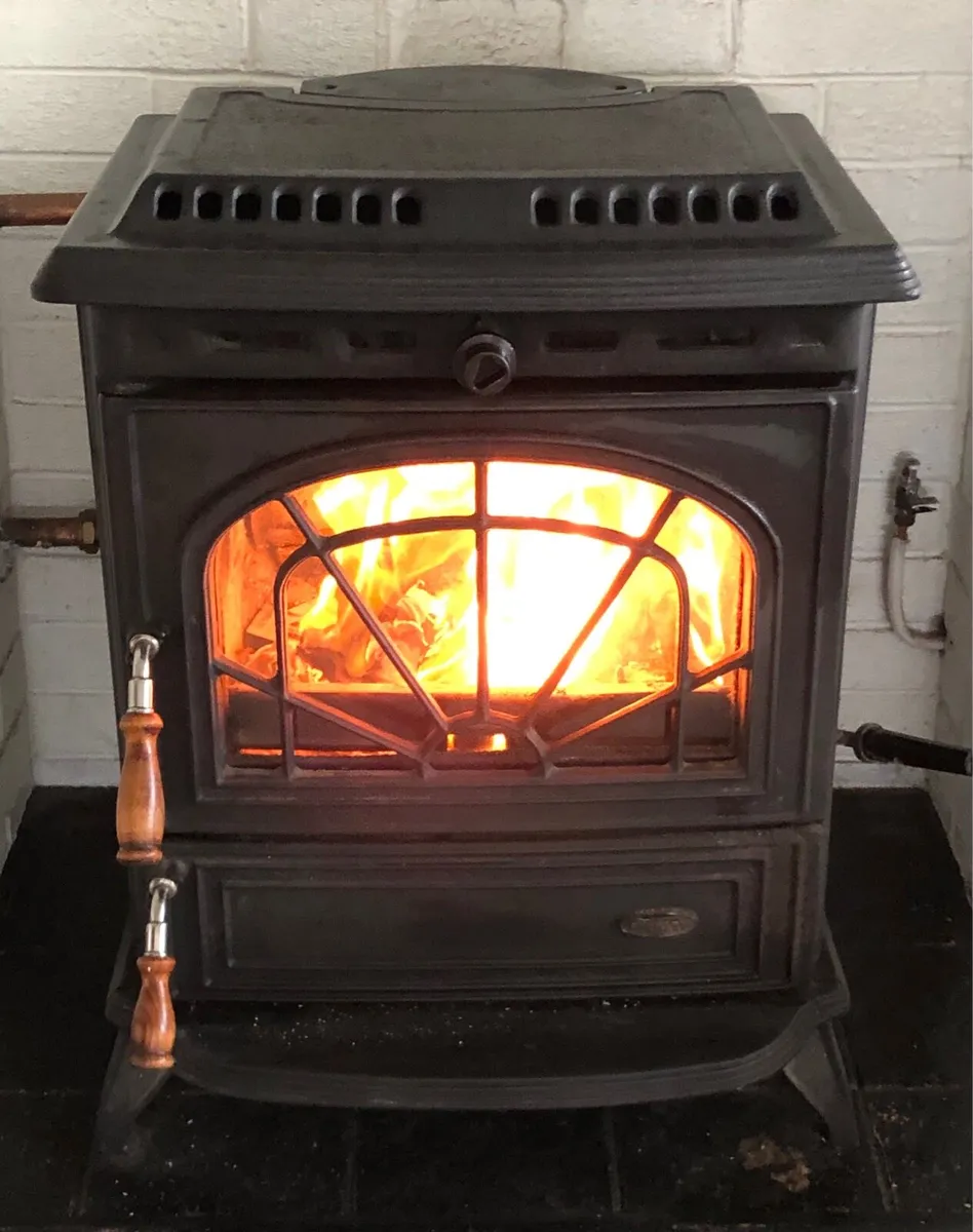 Stanley Erin Stove - Image 1