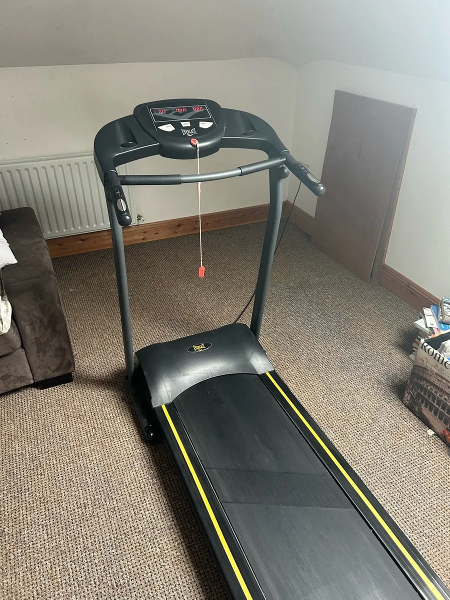 Treadmill - Image 1