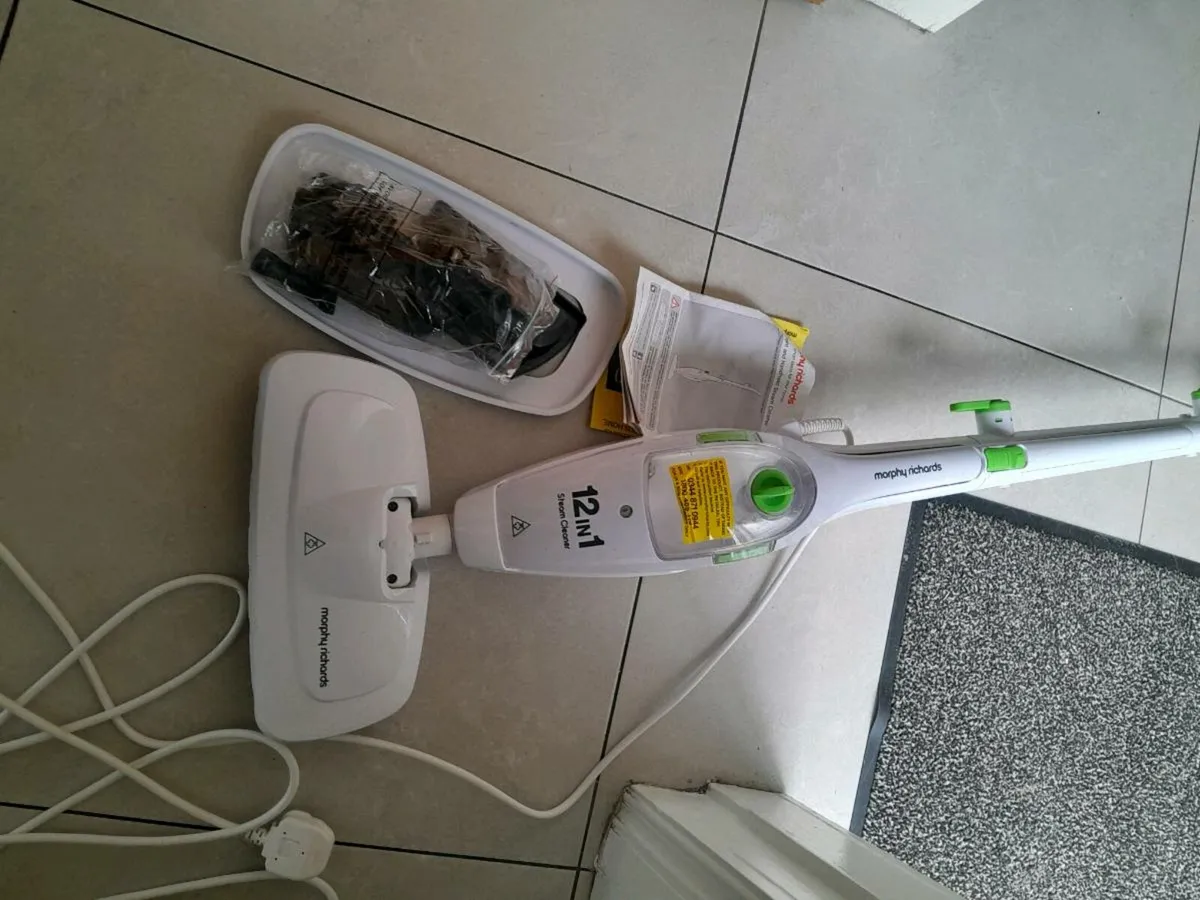 Morphy Richards Steam cleaner - Image 1