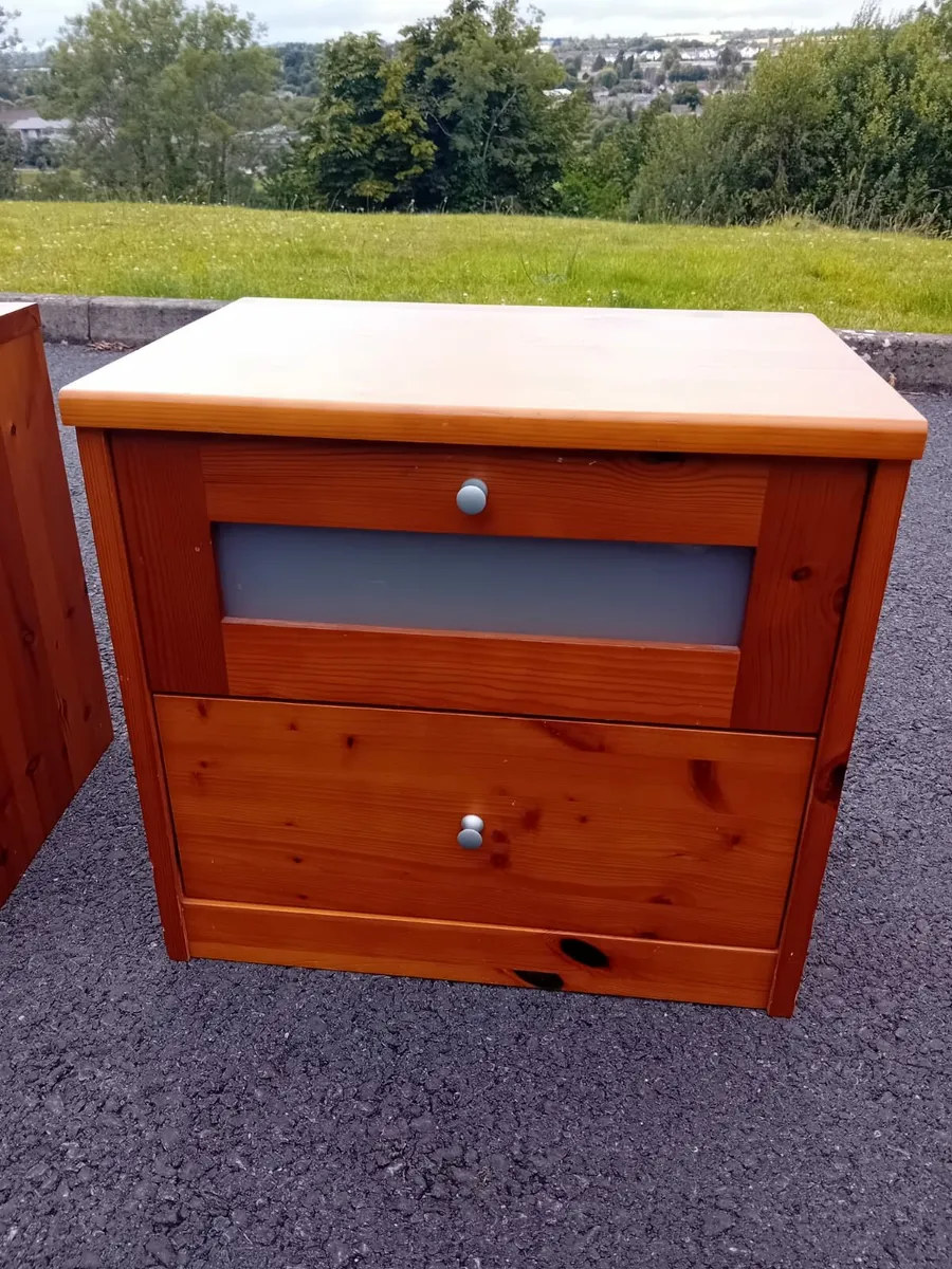 Bedside lockers - Image 2