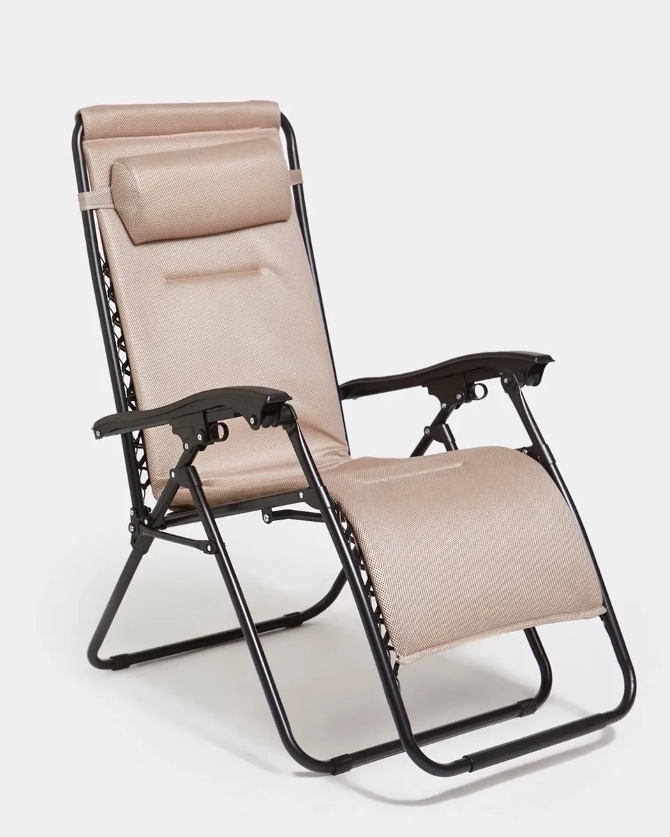 Zero Gravity Sun Lounger RRP €60 - Image 3