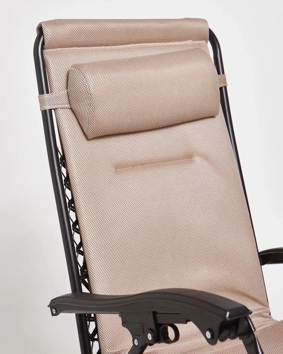 Zero Gravity Sun Lounger RRP €60 - Image 4