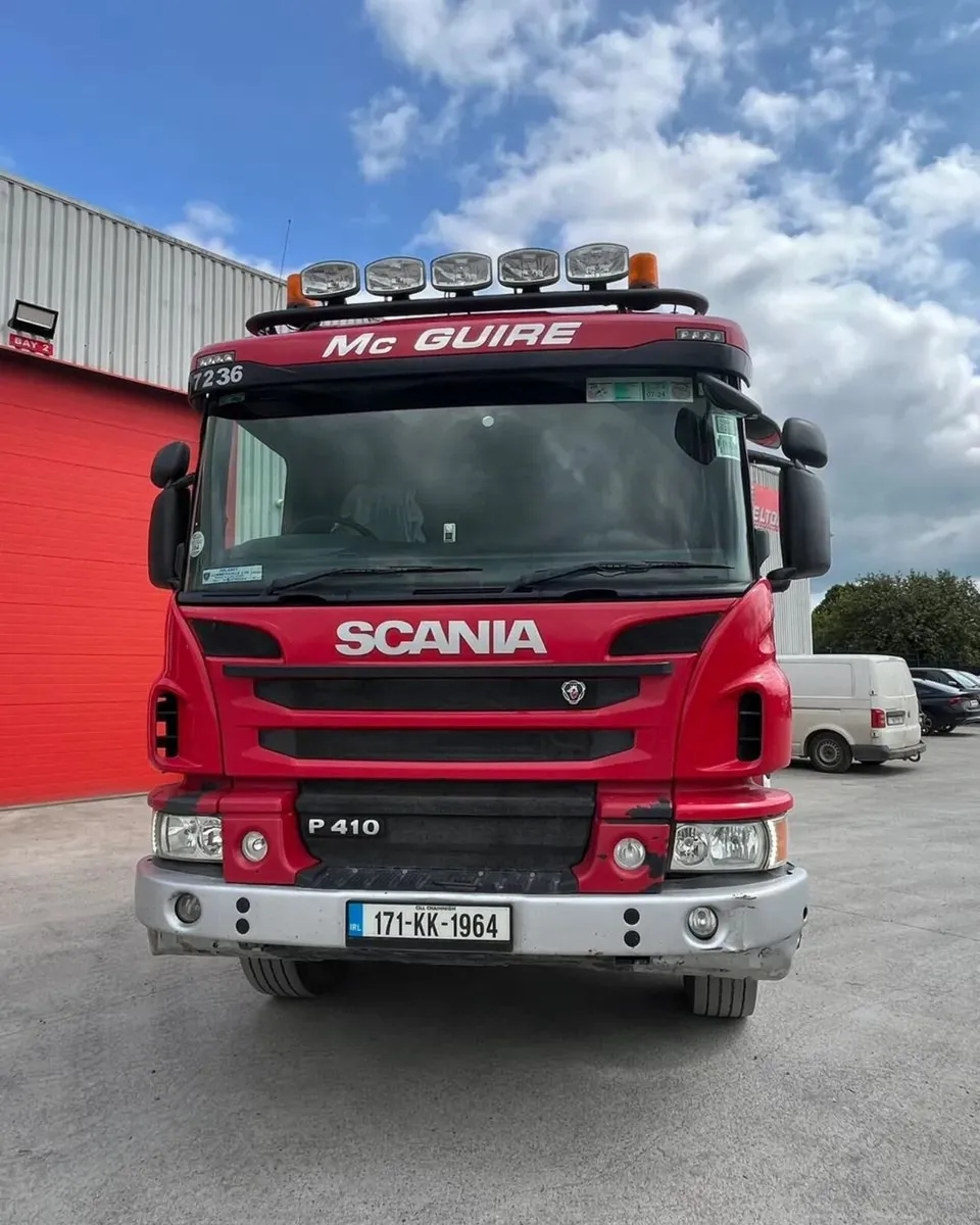 2017 Scania P410 8x4 Tipper - Image 3