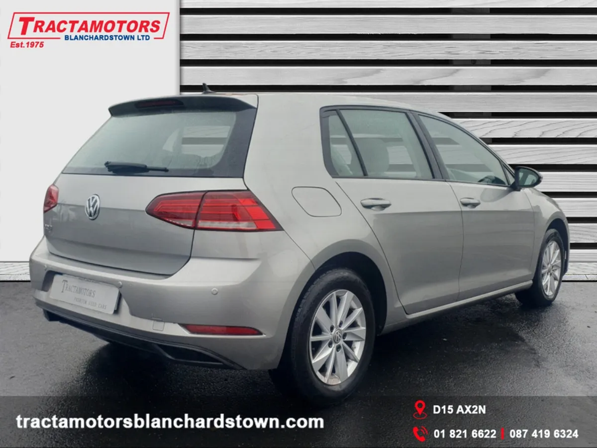 Volkswagen Golf TRENDLINE 1.0 TSI MANUAL 5SPEED 85 - Image 3