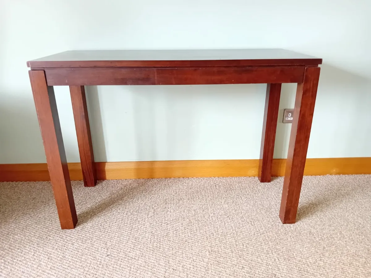 Console table - Image 1