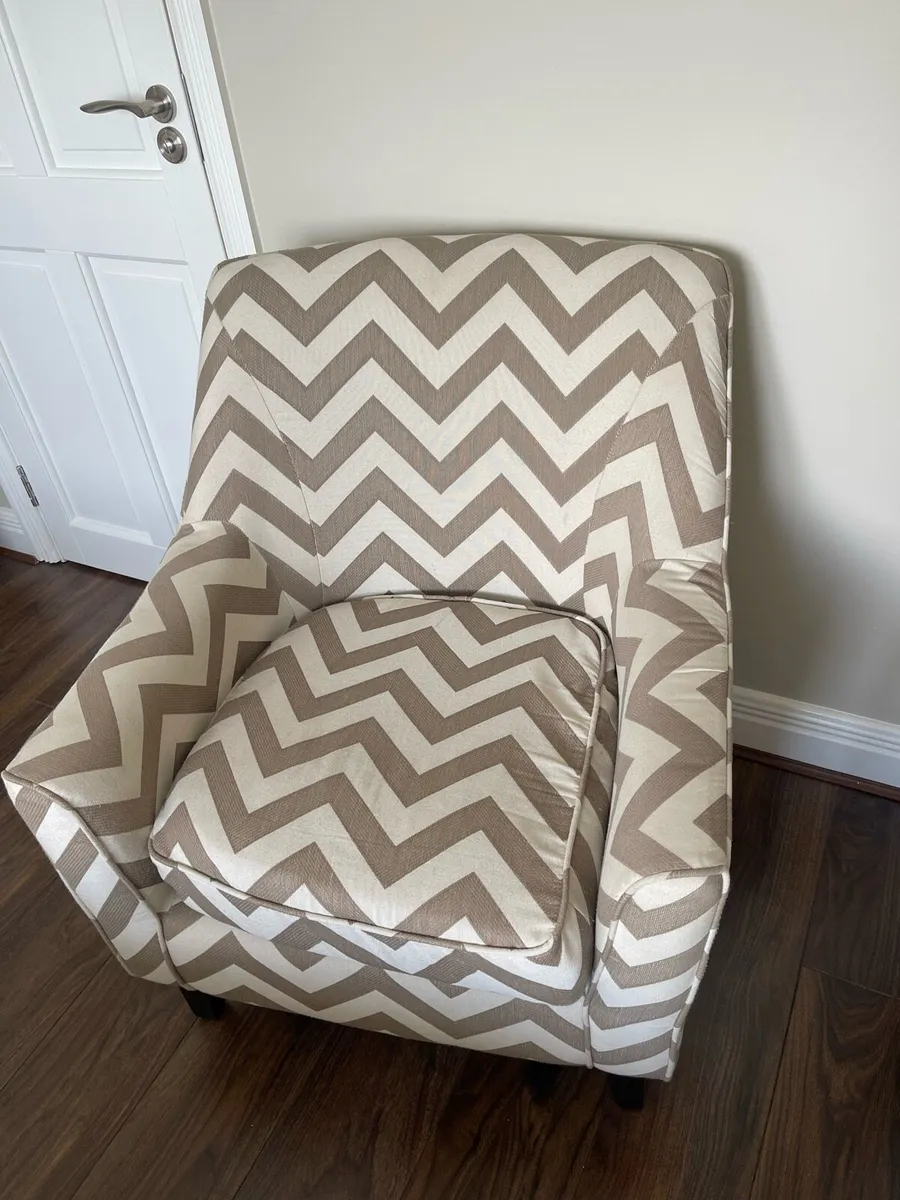 Armchair - Image 1