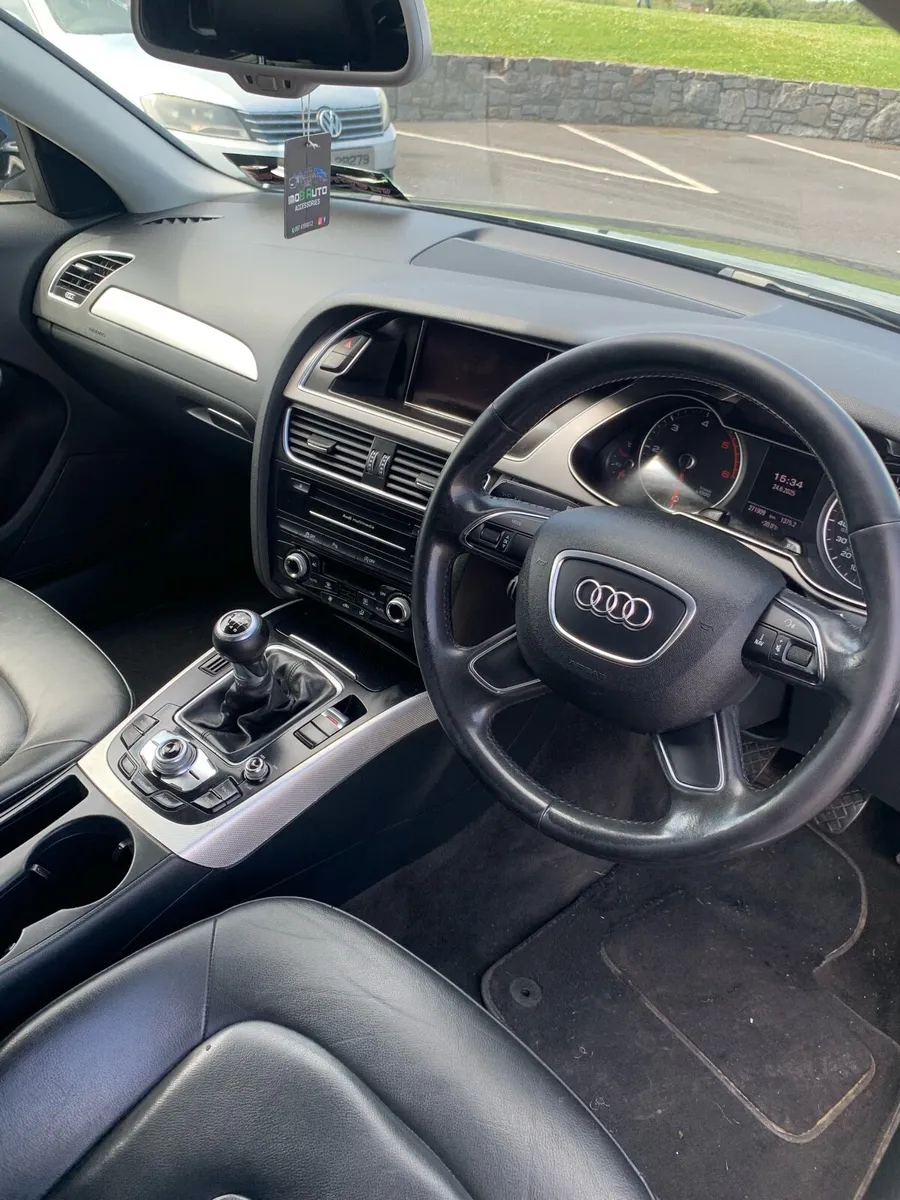 Audi a4 2013 NCT 09-26 - Image 3