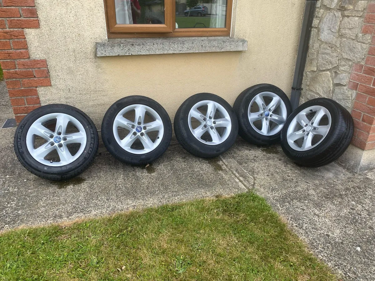 Ford Focus Alloys - Image 1