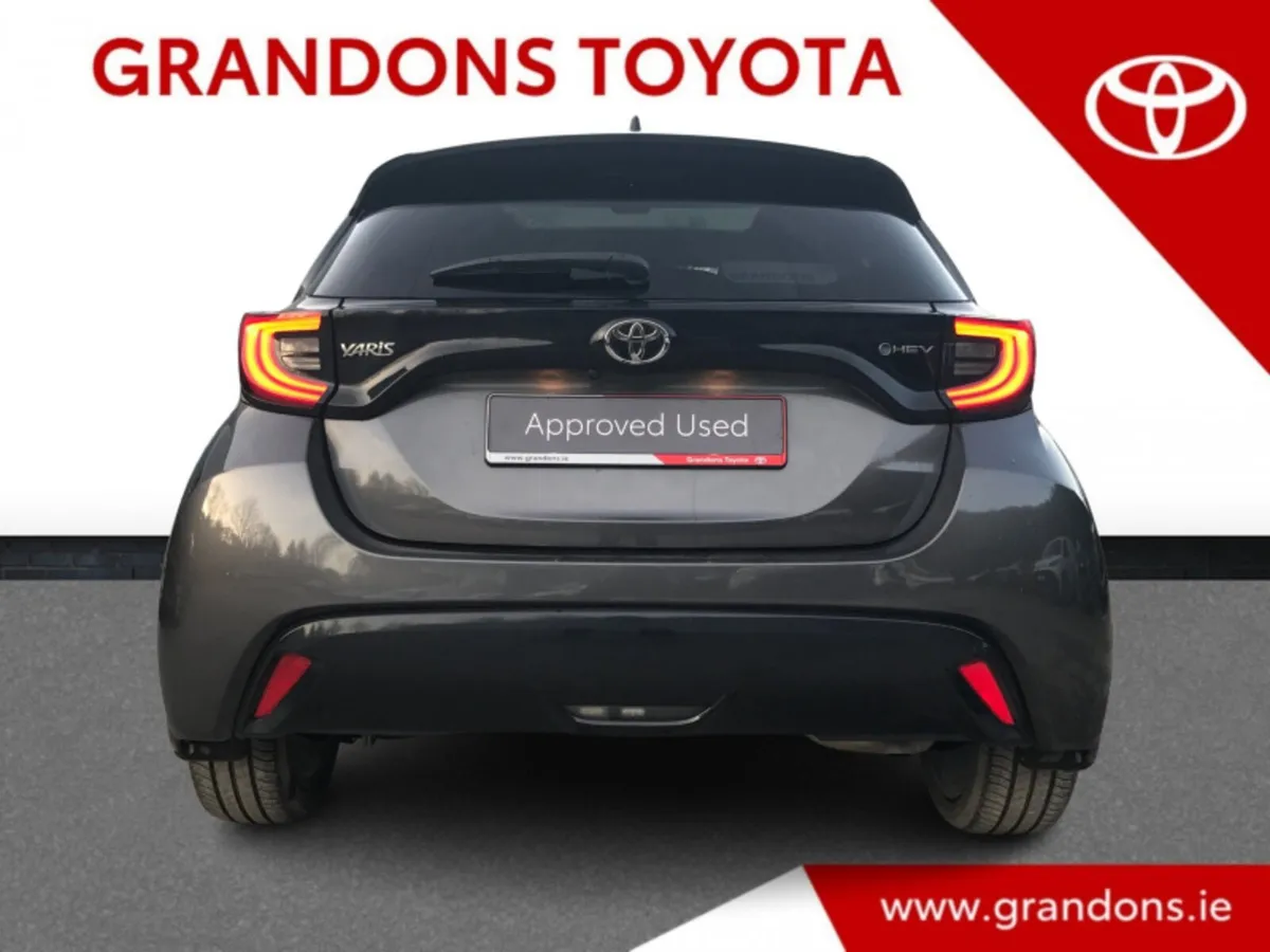 Toyota Yaris HYBRID PLATINUM - GRANDONS - Image 4