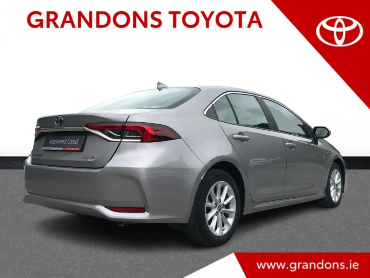 Toyota Corolla LUNA SALOON - GRANDONS - Image 2