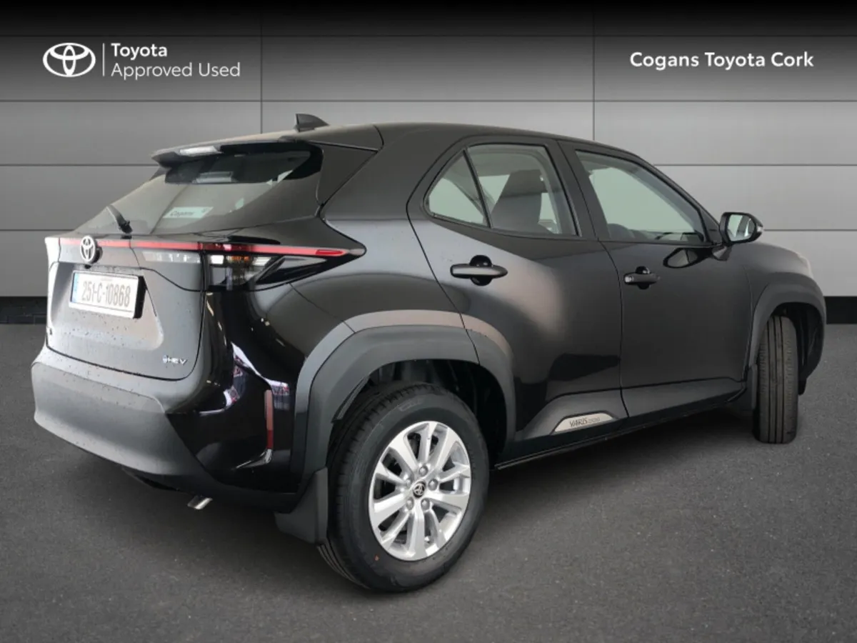 Toyota Yaris Cross Luna - Image 2