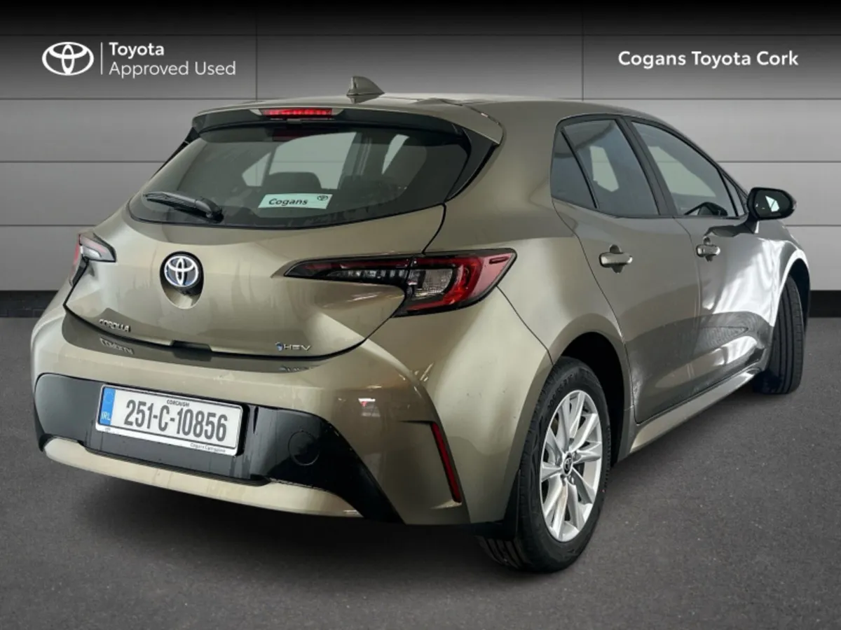 Toyota Corolla 1.8 - Image 2