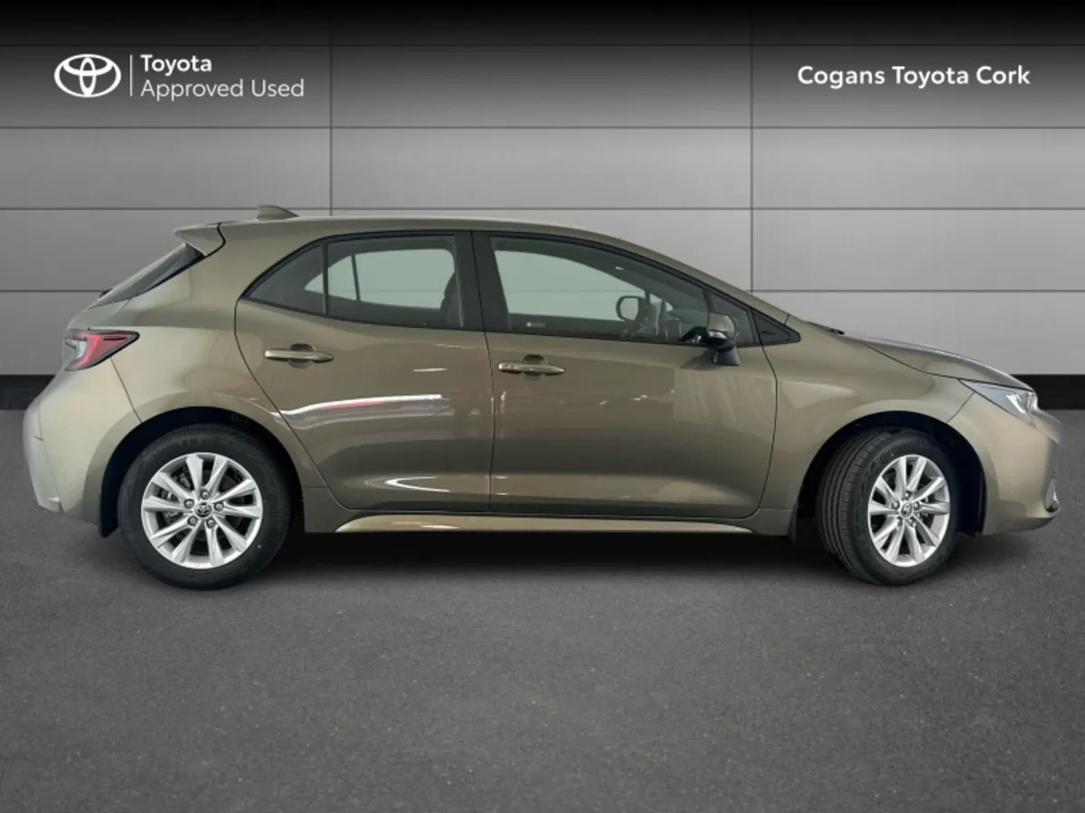 Toyota Corolla 1.8 - Image 3