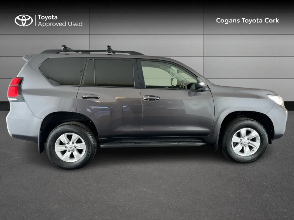Toyota Land Cruiser LAND CRUISER LWB COMM - Image 3
