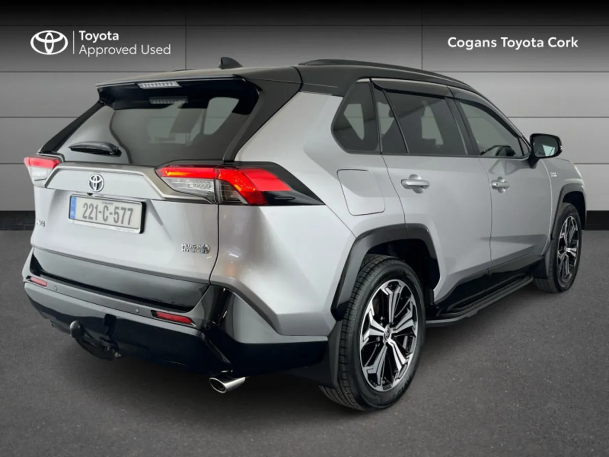 Toyota RAV4 RAV4 PLUG-IN HYBRID SPORT - Image 2