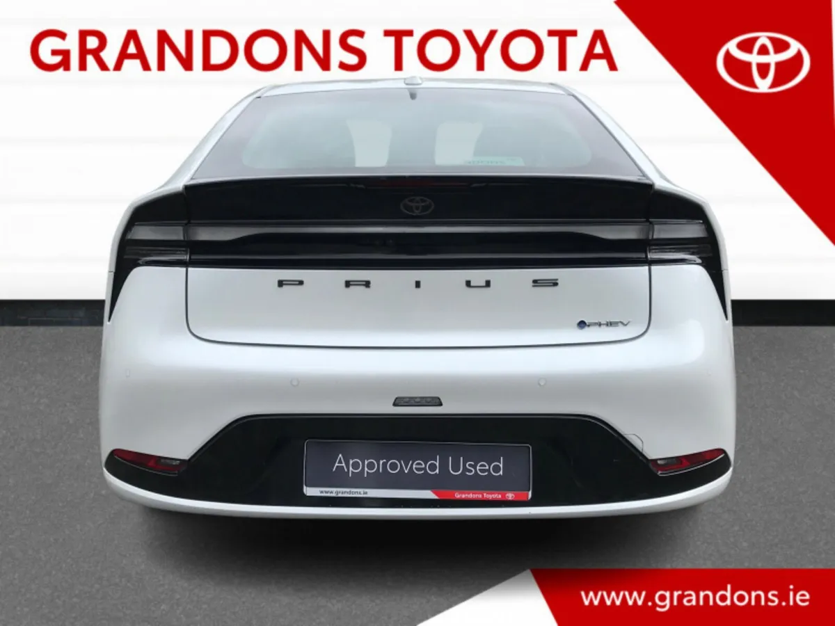 Toyota Prius PHEV HYBRID *EX DEMO* - GRANDONS - Image 4
