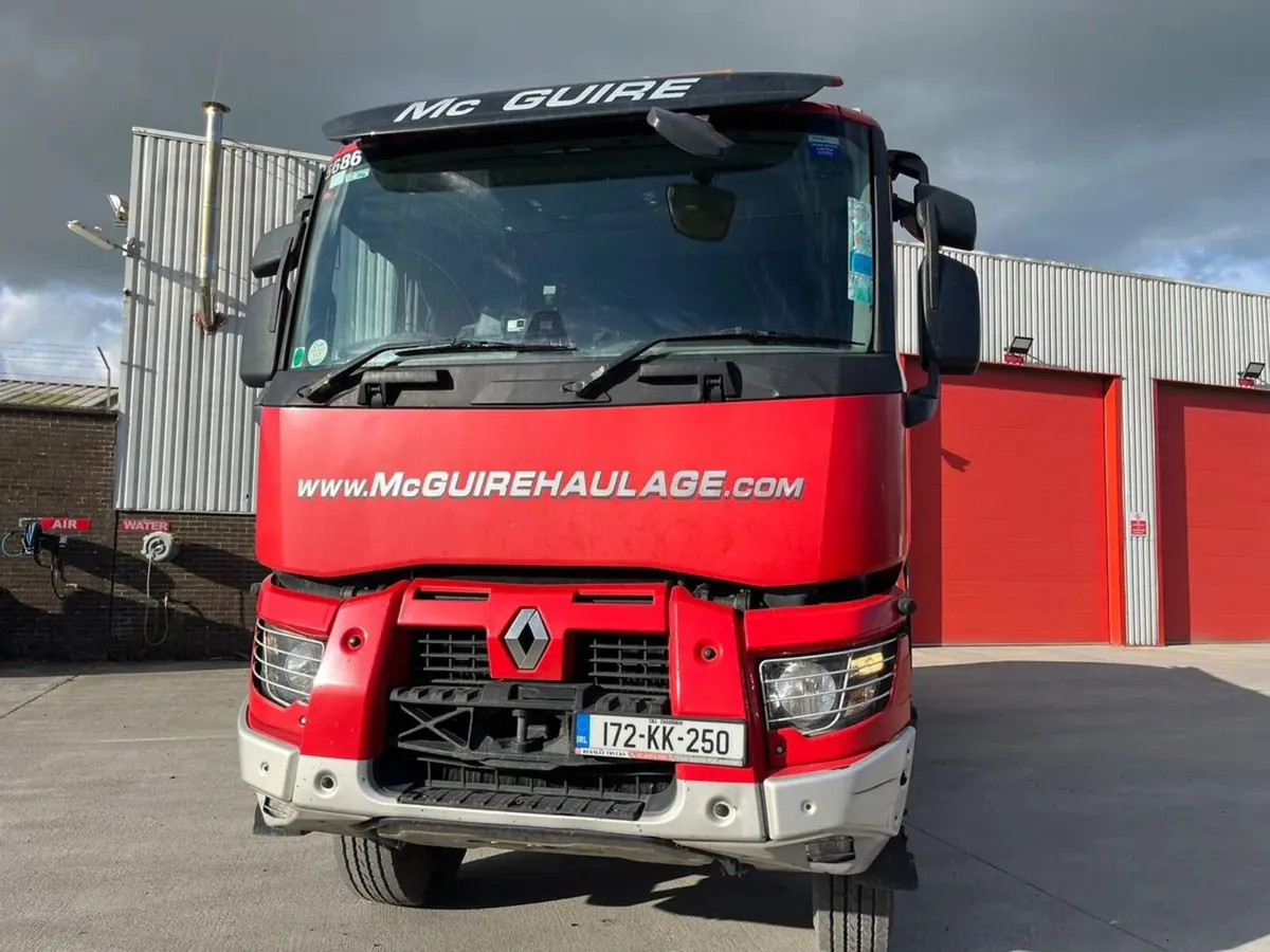 2017 Renault K430 8 X 4 Tipper - Image 2