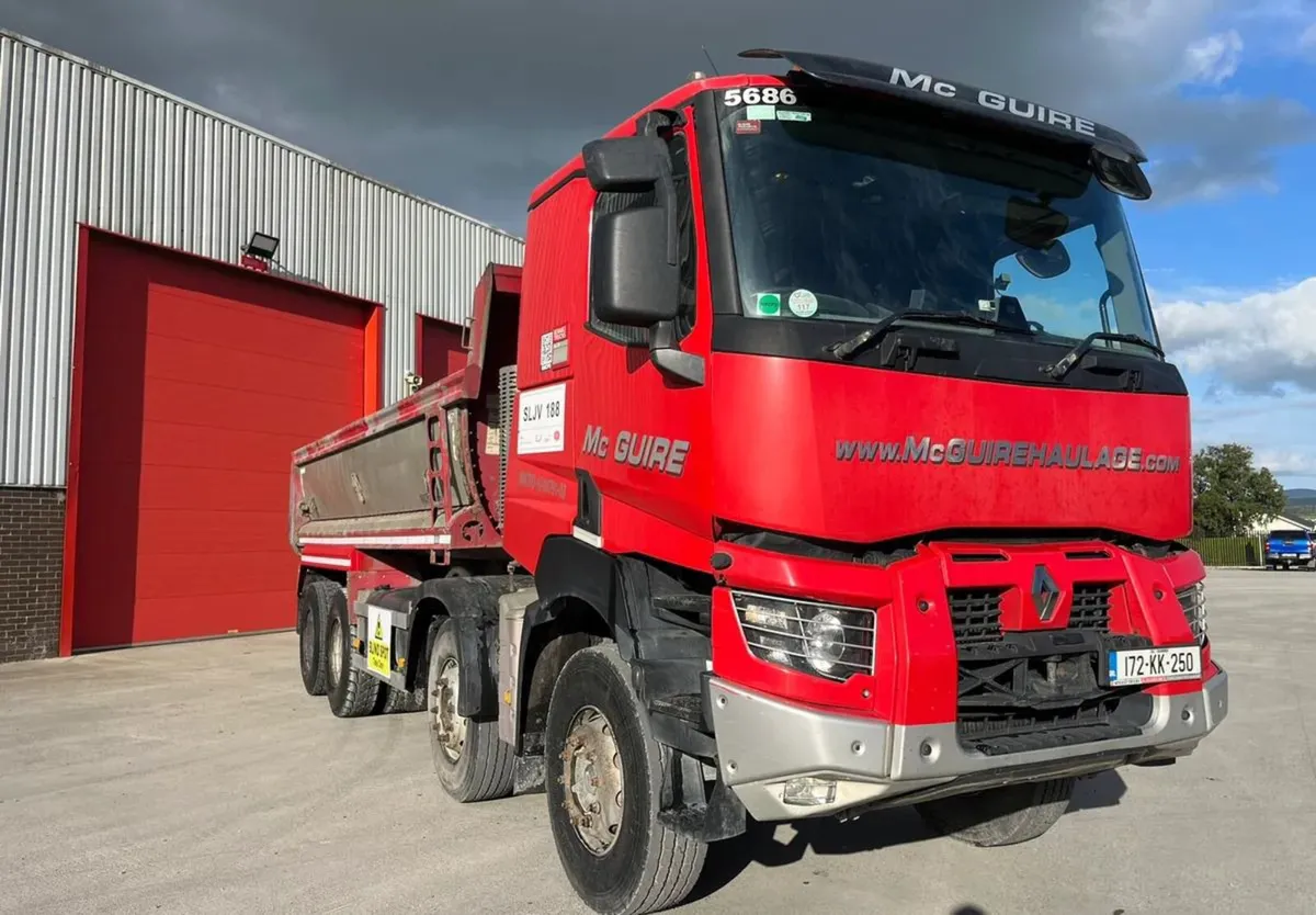 2017 Renault K430 8 X 4 Tipper - Image 4