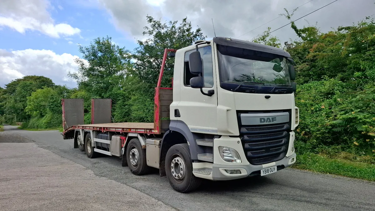 2018 Daf CF 460 ,  8x2  Beaver Tail , 32 Ton - Image 2