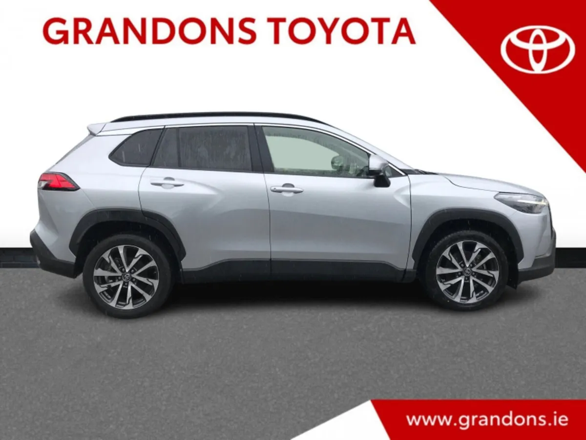 Toyota Corolla LUNA SPORT 4DR - GRANDONS - Image 3