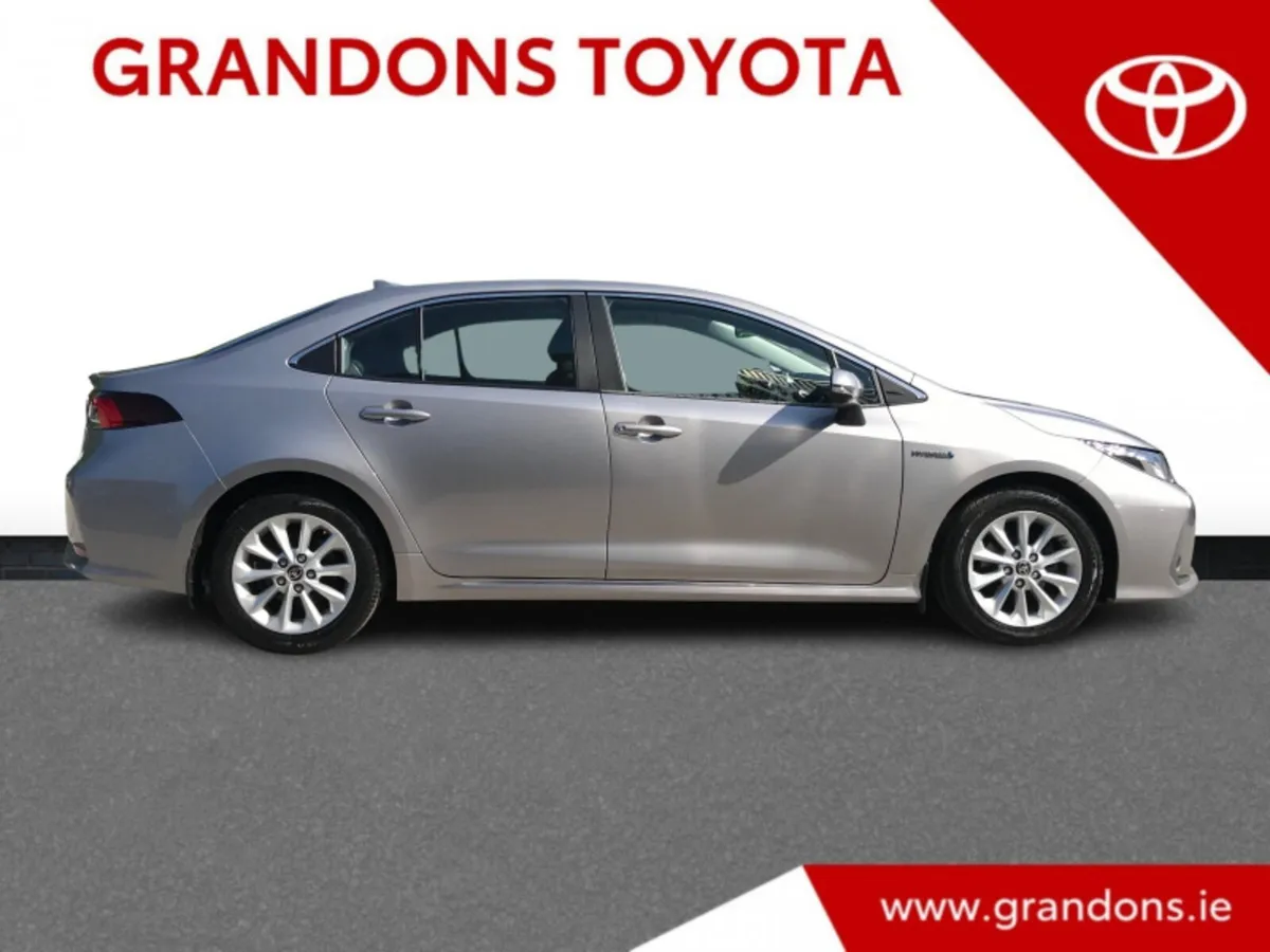 Toyota Corolla LUNA SALOON - GRANDONS - Image 3