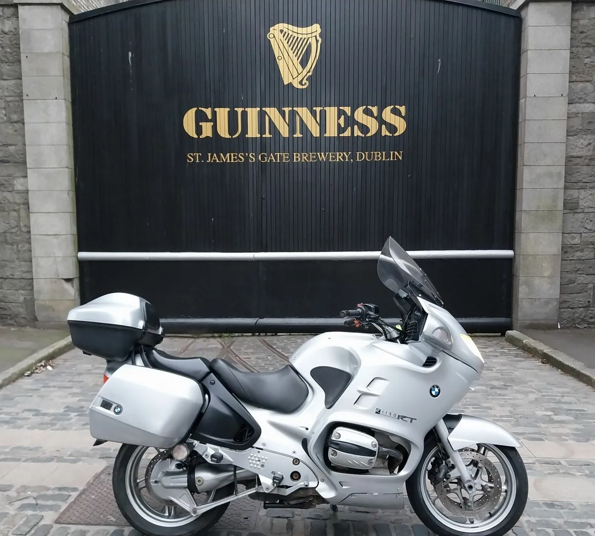 02 BMW R1150RT - Image 1