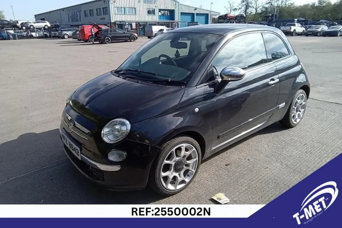2011 FIAT 500 BREAKING FOR PARTS - Image 3