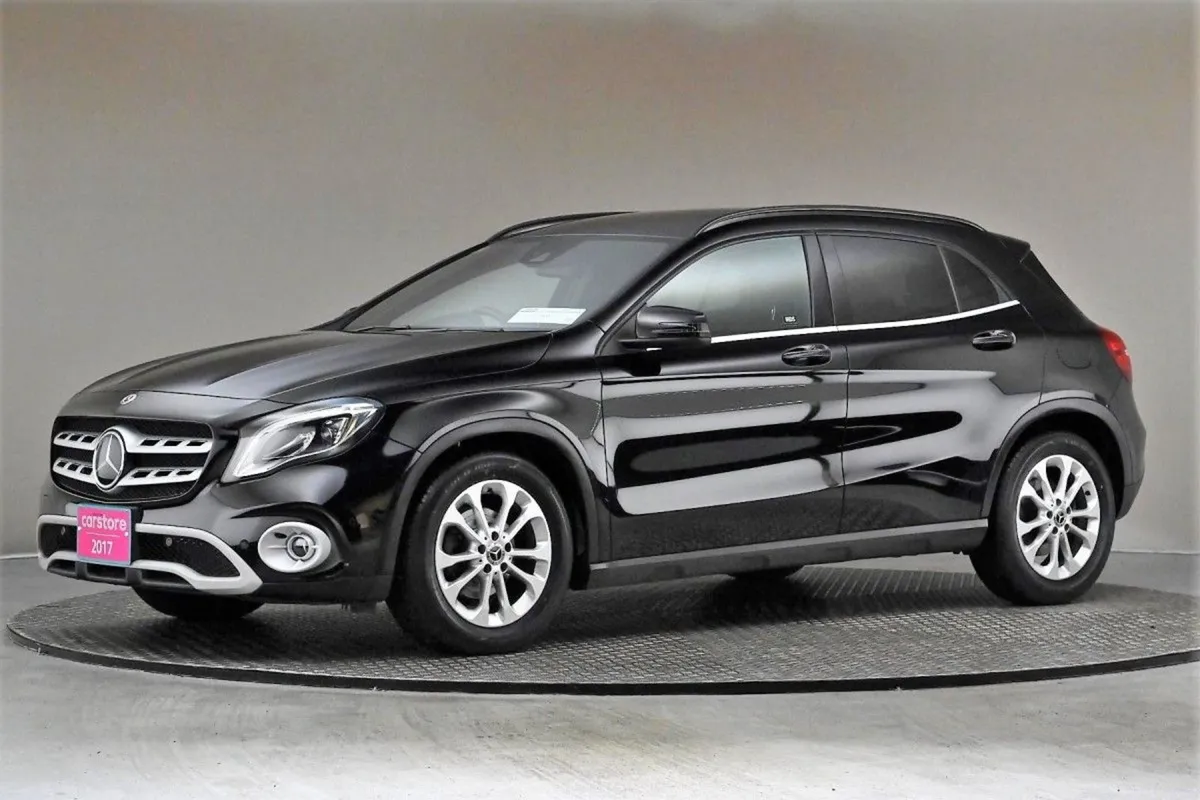 Mercedes-Benz GLA Class GLA 180  powered Tailgate - Image 4