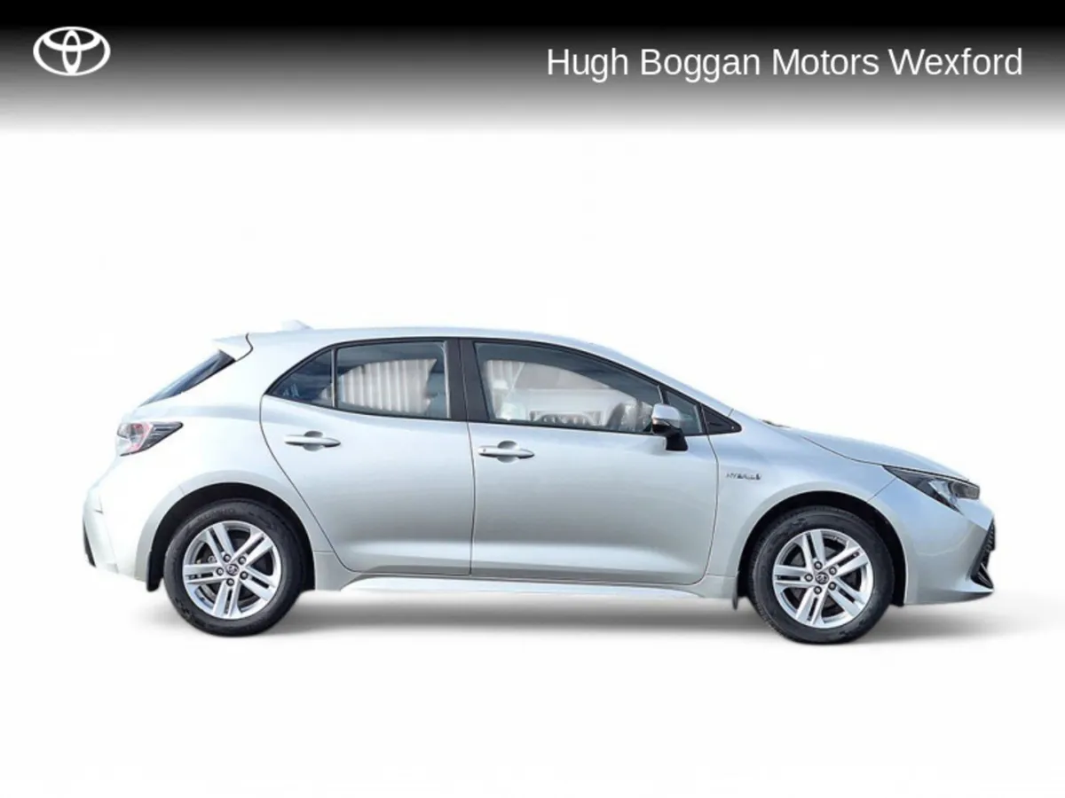 Toyota Corolla HYBRID LUNA * 4 YEARS WARRANTY - Image 3