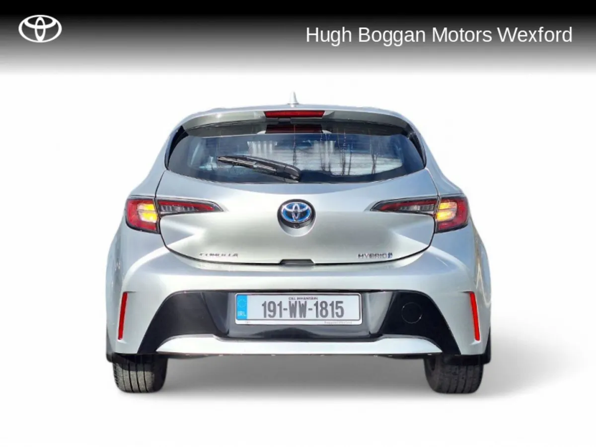 Toyota Corolla HYBRID LUNA * 4 YEARS WARRANTY - Image 4